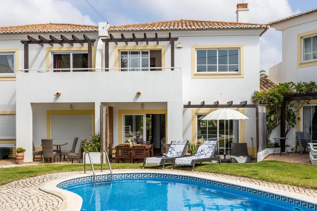Coolhouses Luz, 3 Bed Linked House, Shared Pool, A Stone'S Throw Of The Sea, Casa Sirrah
